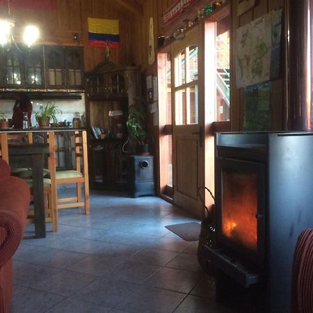 Hostal El Nogal Pucon Ngoại thất bức ảnh