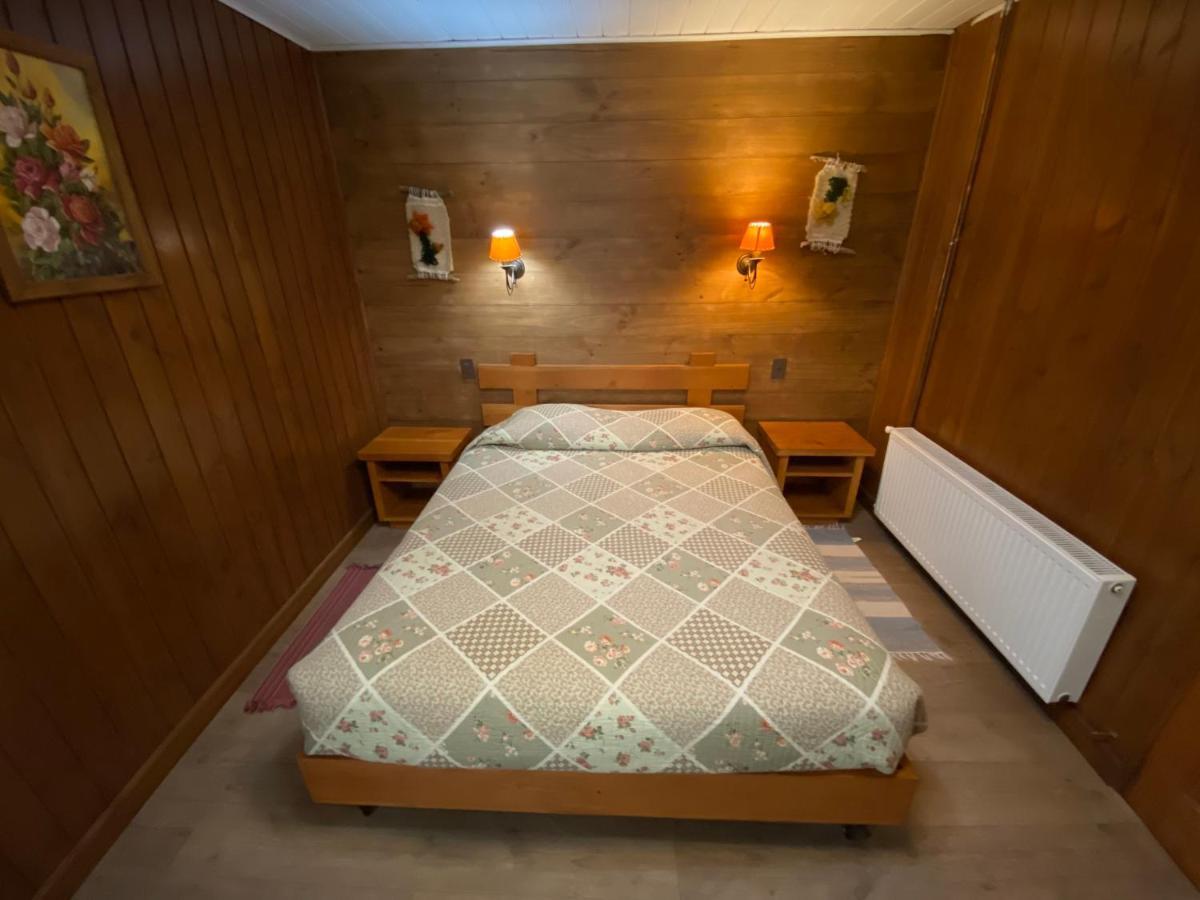 Hostal El Nogal Pucon Ngoại thất bức ảnh