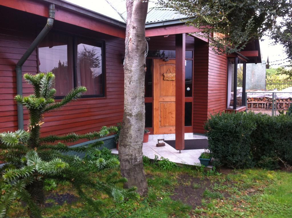 Hostal El Nogal Pucon Ngoại thất bức ảnh