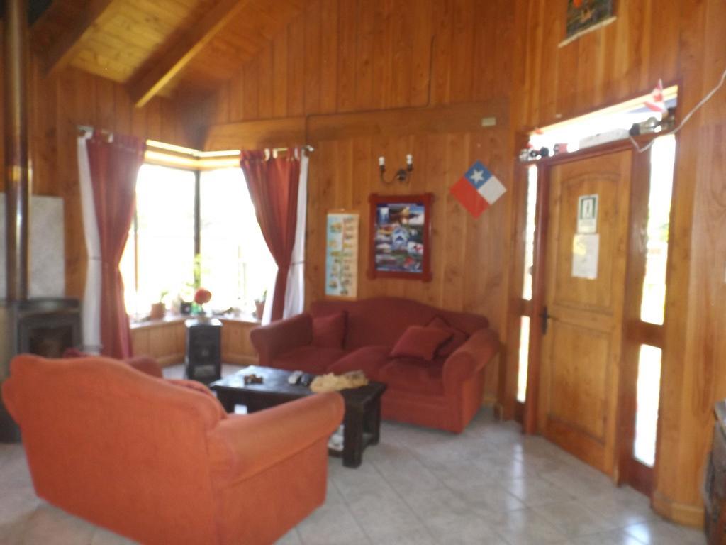 Hostal El Nogal Pucon Ngoại thất bức ảnh