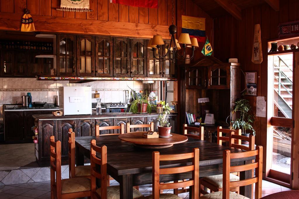 Hostal El Nogal Pucon Ngoại thất bức ảnh