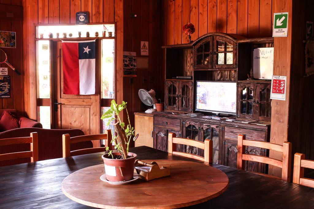 Hostal El Nogal Pucon Ngoại thất bức ảnh