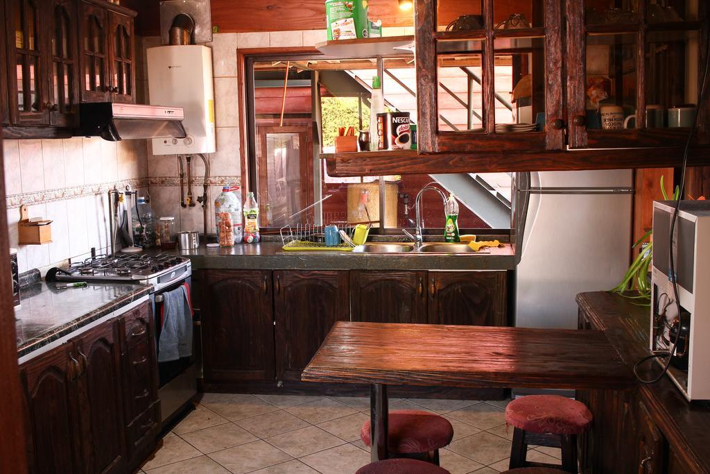 Hostal El Nogal Pucon Ngoại thất bức ảnh