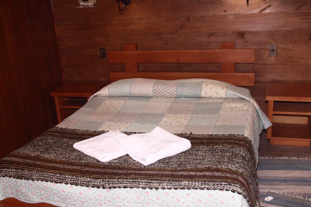 Hostal El Nogal Pucon Ngoại thất bức ảnh