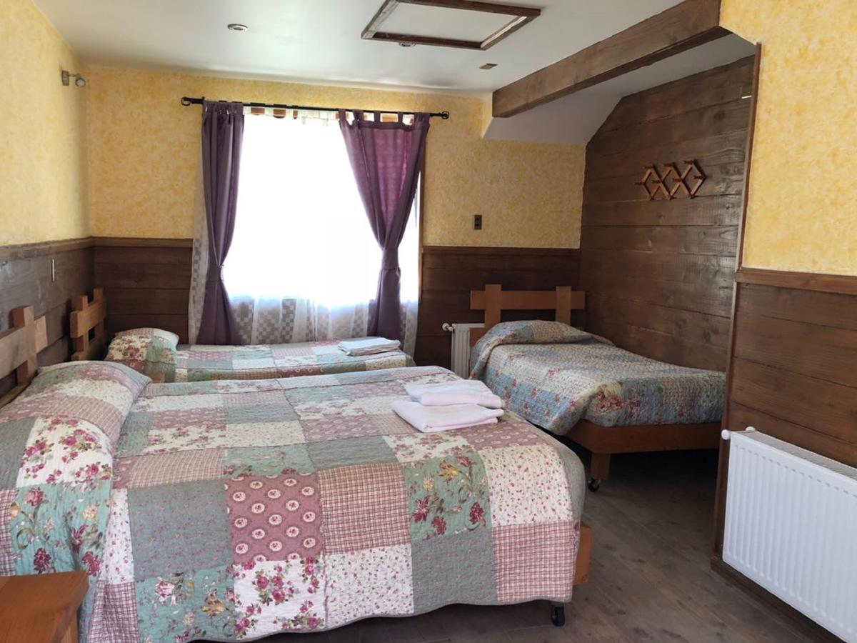 Hostal El Nogal Pucon Ngoại thất bức ảnh