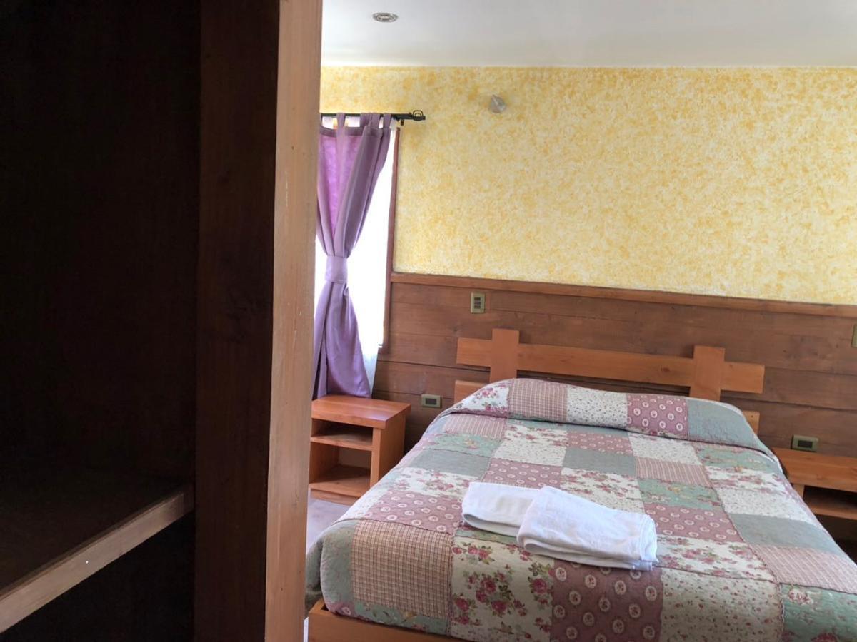 Hostal El Nogal Pucon Ngoại thất bức ảnh